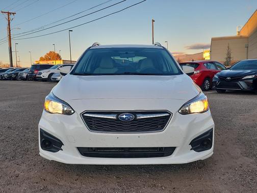 2017 Subaru Impreza 2.0i Premium