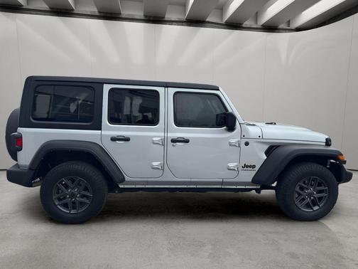 Silver Zynith Clearcoat 2024 Jeep Wrangler Sport S