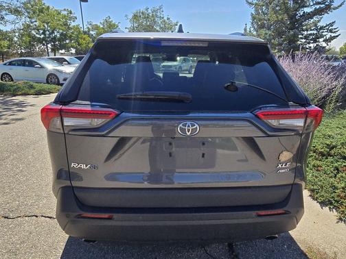 Magnetic Gray Metallic 2020 Toyota RAV4 XLE Premium