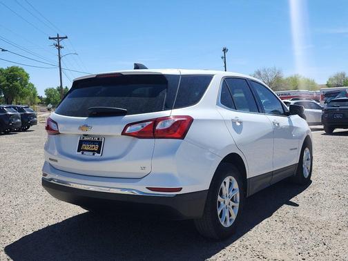 Iridescent Pearl Tricoat 2018 Chevrolet Equinox LT