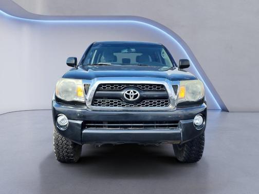 Black 2011 Toyota Tacoma Double Cab