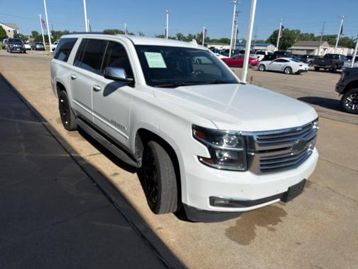 Summit White 2018 Chevrolet Suburban Premier