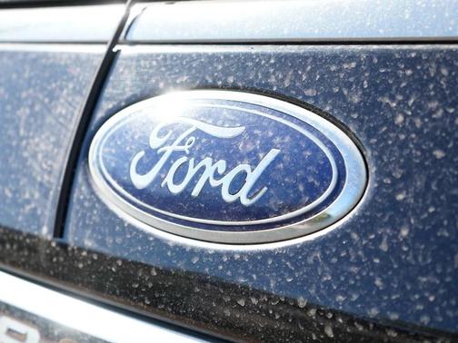 AGATE BLACK METALLIC 2019 Ford Expedition Max XLT