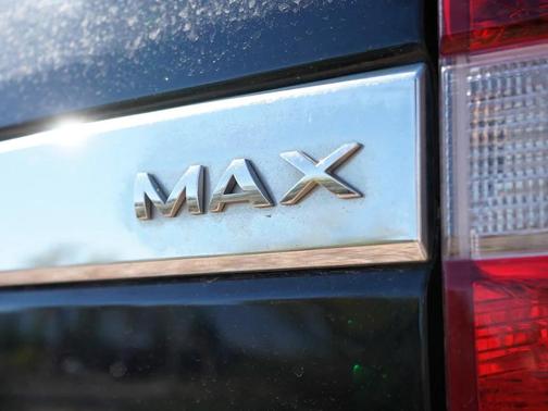 AGATE BLACK METALLIC 2019 Ford Expedition Max XLT