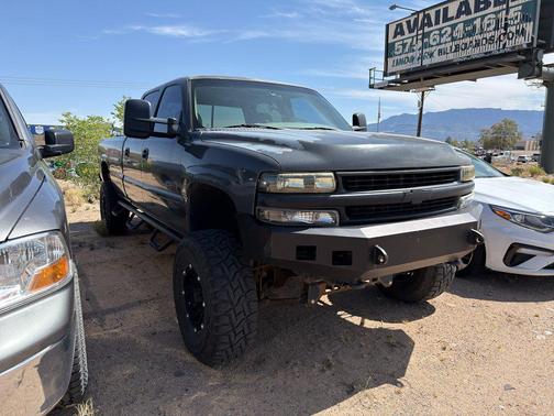 Light Pewter Metallic 2001 Chevrolet Silverado 2500 LS H/D Crew Cab