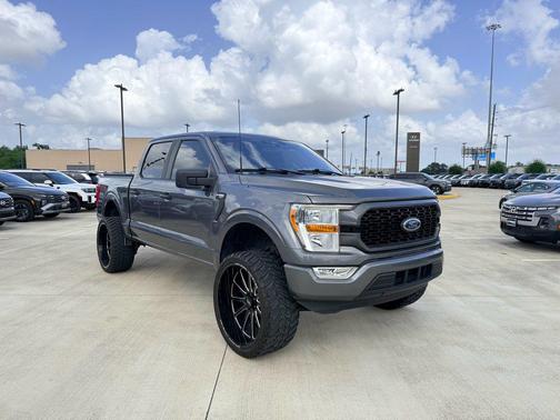CARBONIZED GRAY METALLIC 2021 Ford F-150 XL