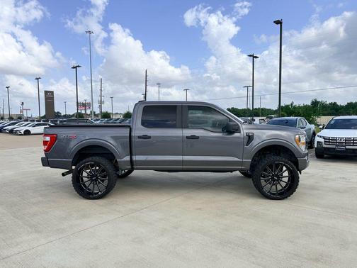 CARBONIZED GRAY METALLIC 2021 Ford F-150 XL