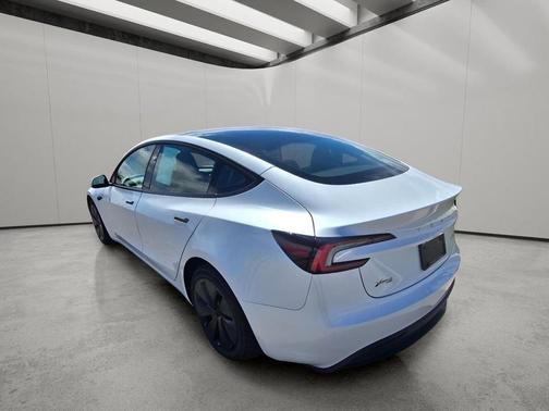 2024 Tesla Model 3 Long Range