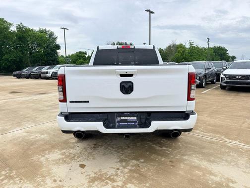 Bright White Clearcoat 2022 RAM 1500 Big Horn/Lone Star