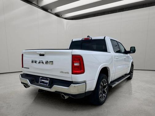 Bright White Clearcoat 2025 RAM 1500 Laramie