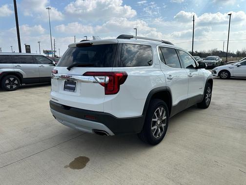 2020 GMC Acadia SLE