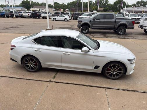 Alta White 2025 Genesis G70 2.5T RWD