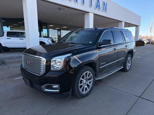 2017 GMC Yukon Denali