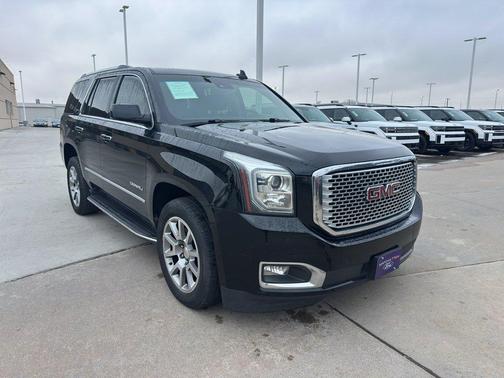 2017 GMC Yukon Denali