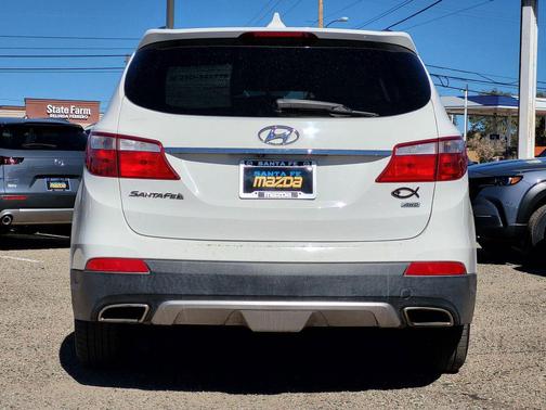 2016 Hyundai SANTA FE SE