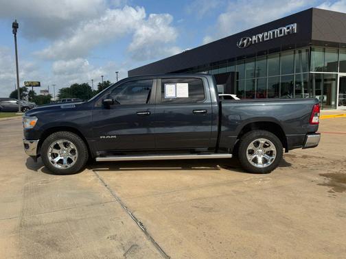 Maximum Steel Metallic Clearcoat 2019 RAM 1500 Big Horn