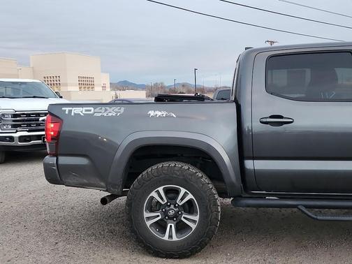 2018 Toyota Tacoma TRD Sport