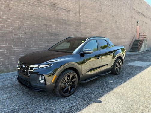 Phantom Black 2023 Hyundai SANTA CRUZ NIGHT