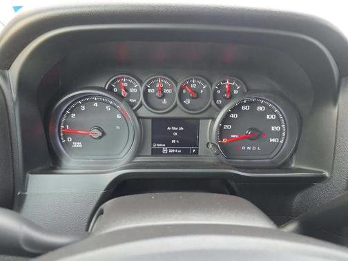Summit White 2023 Chevrolet Silverado 2500 Custom