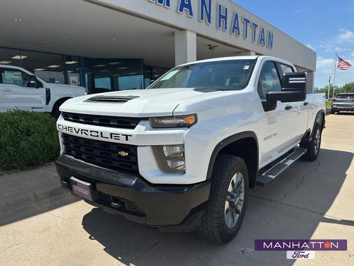 Summit White 2023 Chevrolet Silverado 2500 Custom