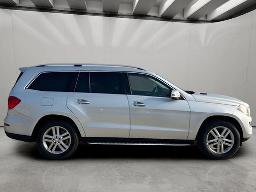 2016 Mercedes-Benz GL-Class 4MATIC