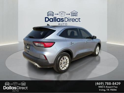 ICED BLUE SILVER METALLIC 2022 Ford Escape SE