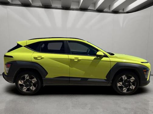 Neoteric Yellow 2024 Hyundai KONA SEL