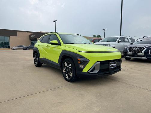 Neoteric Yellow 2024 Hyundai KONA SEL