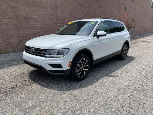 Pure White 2021 Volkswagen Tiguan 2.0T SE 4MOTION