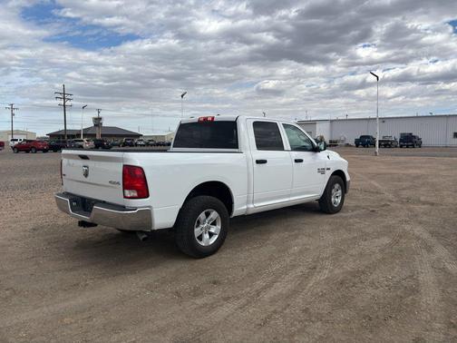 2022 RAM 1500 Classic SLT