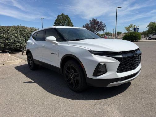 Summit White 2021 Chevrolet Blazer 2LT