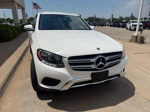 Polar White 2019 Mercedes-Benz GLC 300 4MATIC