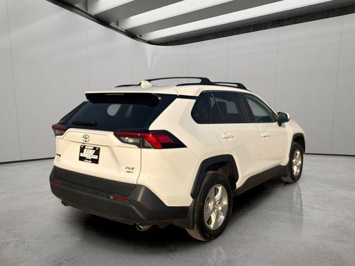 Super White 2019 Toyota RAV4 XLE