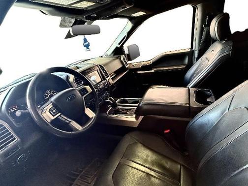 White Platinum Metallic Tri-Coat 2016 Ford F-150 Platinum