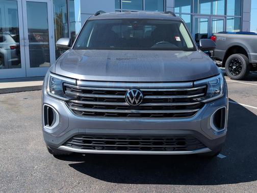 2024 Volkswagen Atlas 2.0T SE w/Technology 4MOTION