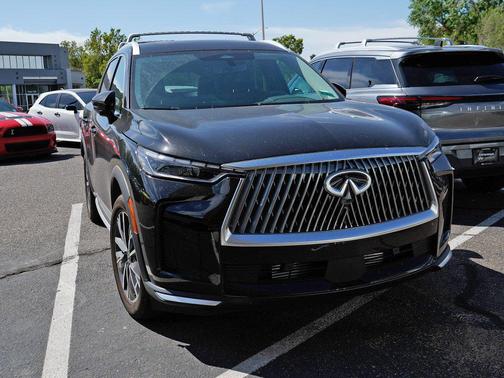 Mineral Black 2026 INFINITI QX60 LUXE AWD