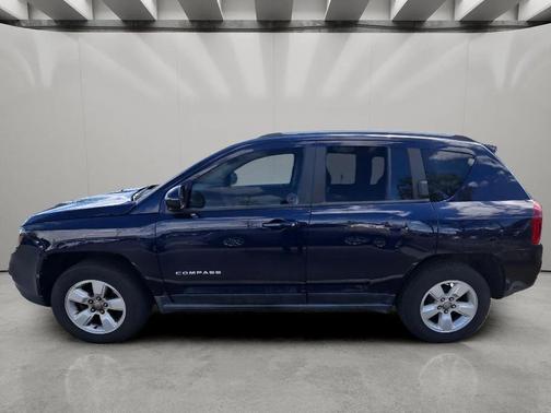 True Blue Pearlcoat 2017 Jeep Compass Latitude