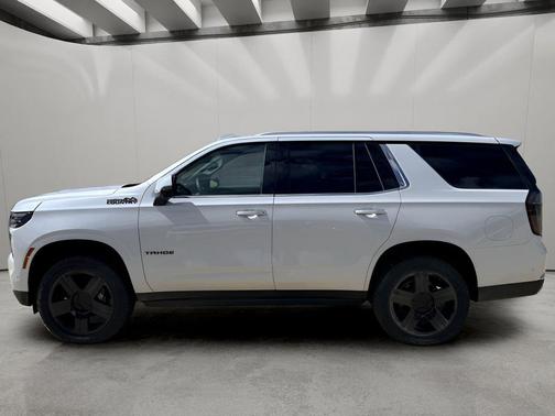 Polar White Tricoat 2026 Chevrolet Tahoe 4WD High Country