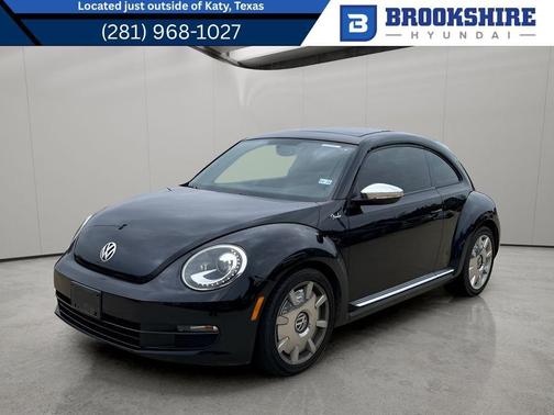 Deep Black Pearl Metallic 2013 Volkswagen Beetle 2.5L Fender Edition