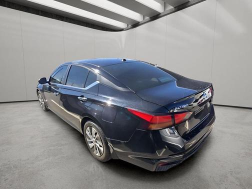 Super Black 2020 Nissan Altima S FWD