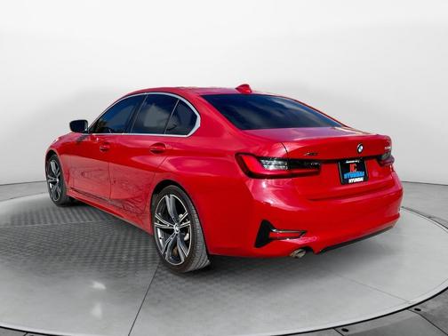2021 BMW 330 xDrive