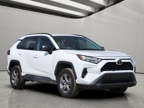2025 Toyota RAV4 Hybrid SE