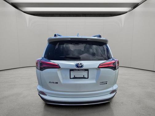 Blizzard Pearl 2018 Toyota RAV4 Hybrid Limited