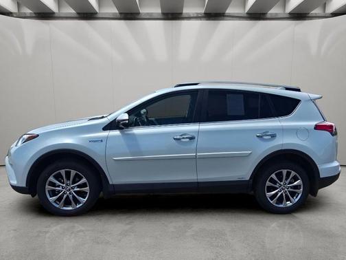 Blizzard Pearl 2018 Toyota RAV4 Hybrid Limited