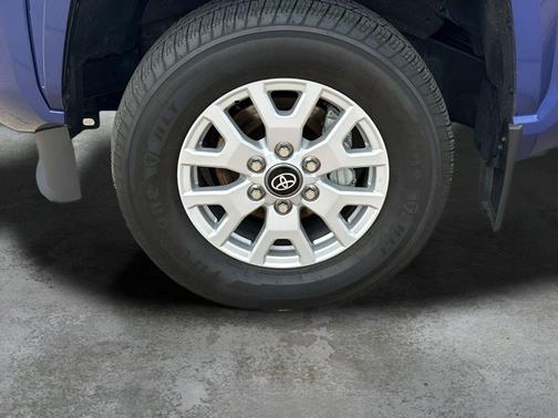 Blue Crush Metallic 2024 Toyota Tacoma SR5