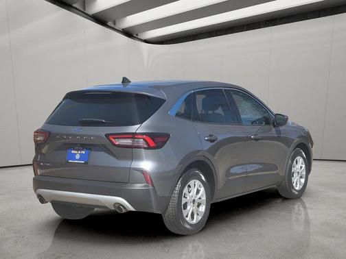 CARBONIZED GRAY METALLIC 2024 Ford Escape Active