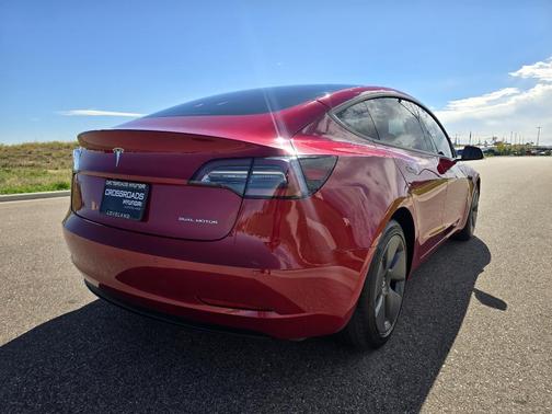 2022 Tesla Model 3 Long Range
