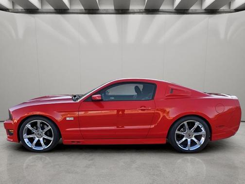2011 Ford Mustang GT Premium