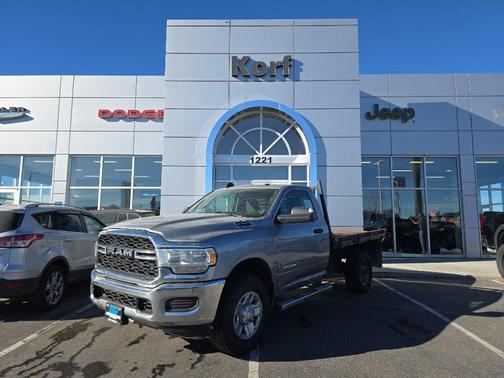 2019 RAM 2500 Tradesman Regular Cab 4x4 8' Box