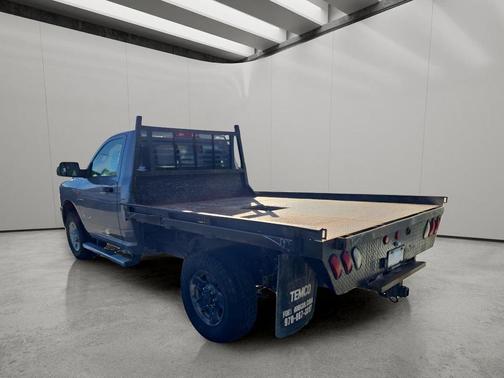 2019 RAM 2500 Tradesman Regular Cab 4x4 8' Box